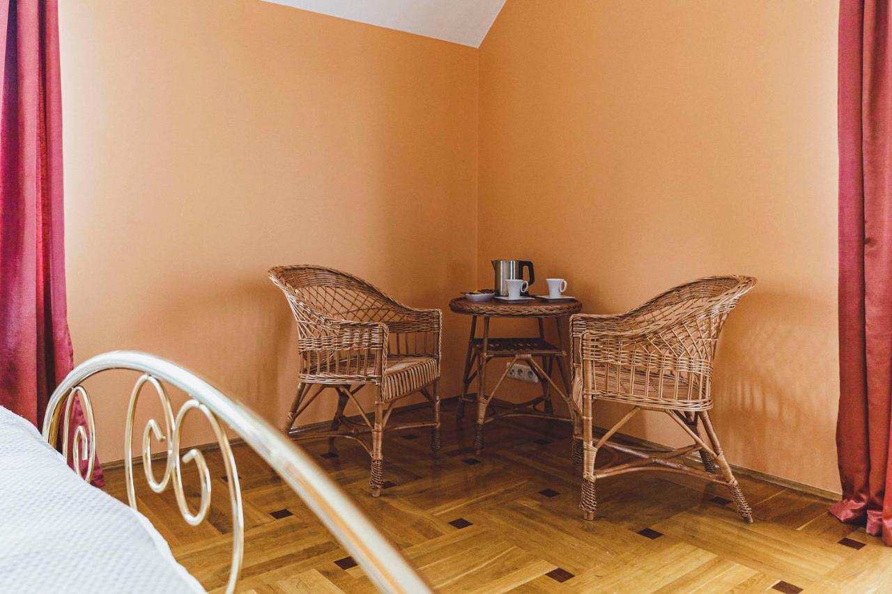 Sloneczna 23 Hotell Nałęczów Exteriör bild