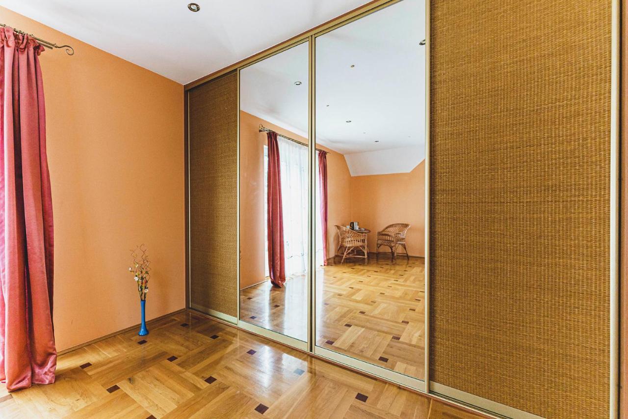 Sloneczna 23 Hotell Nałęczów Exteriör bild